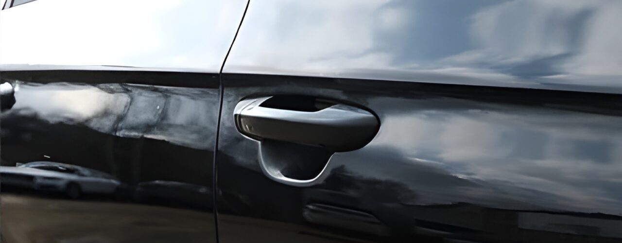 car-door-before-after-washing-260nw-1707575944